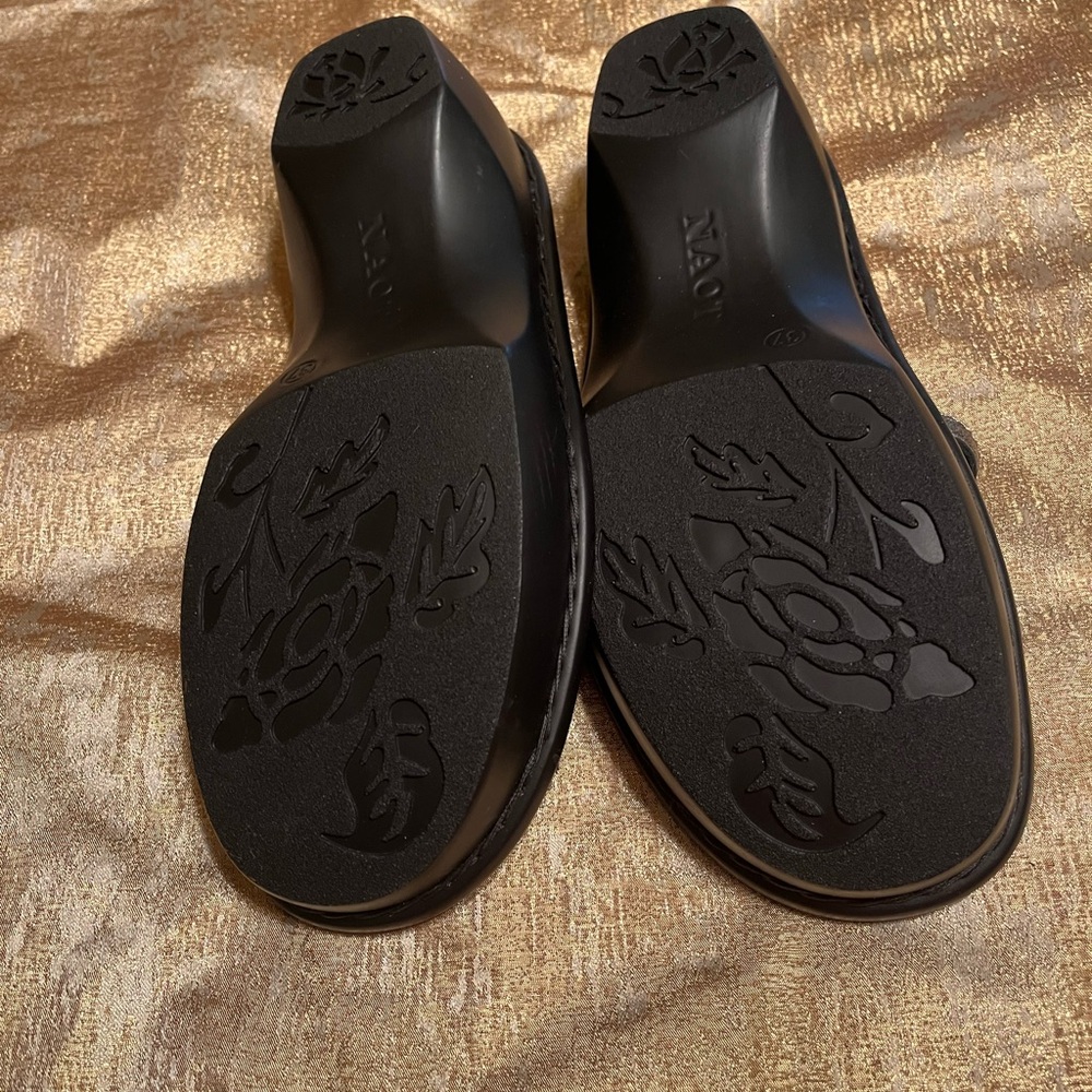 Naot Metallic Black Woven Mules - Picture 2 of 3